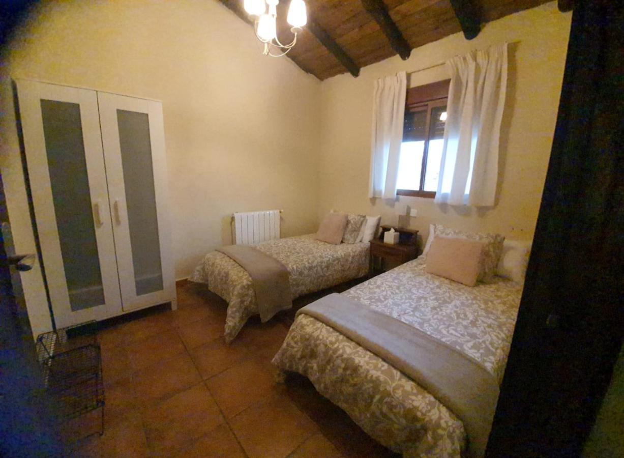 casa Rural Las Traviesas Candeleda Bagian luar foto