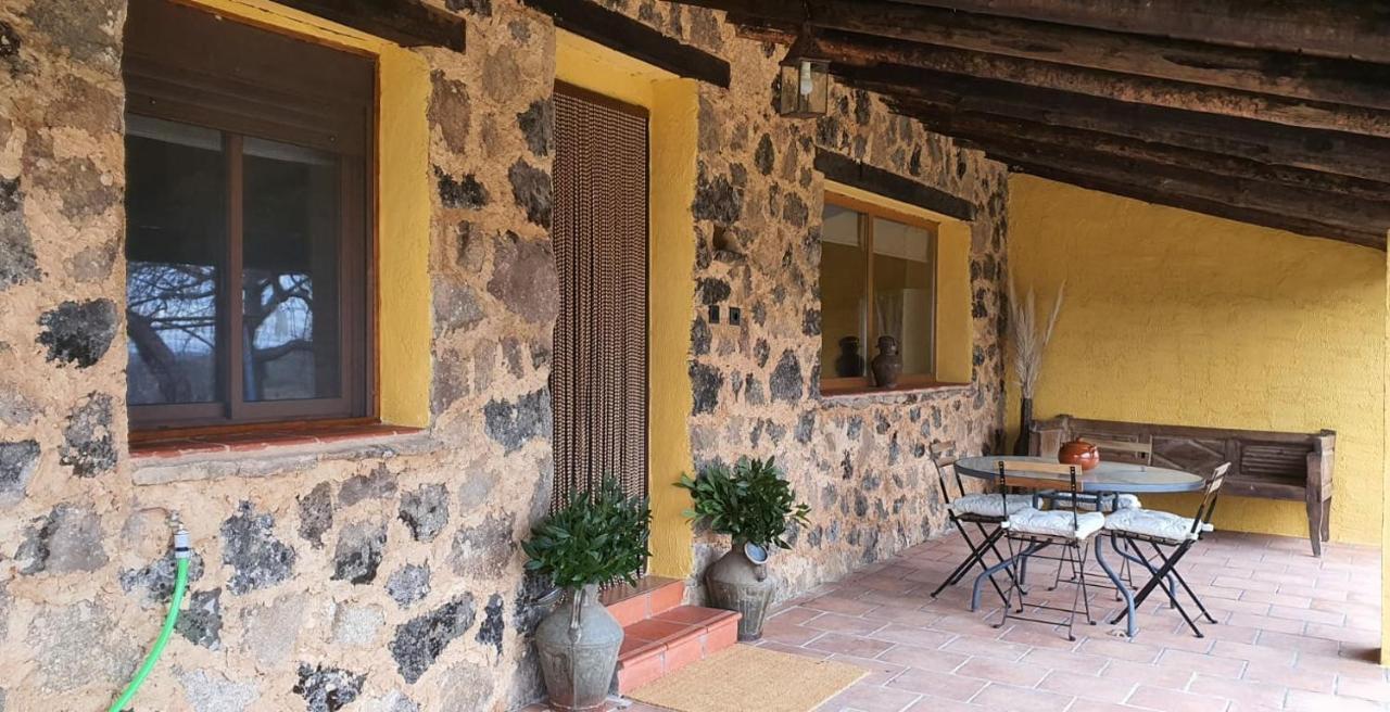 casa Rural Las Traviesas Candeleda Bagian luar foto