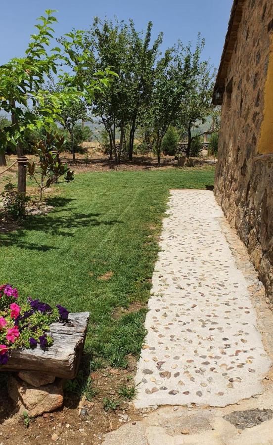 casa Rural Las Traviesas Candeleda Bagian luar foto